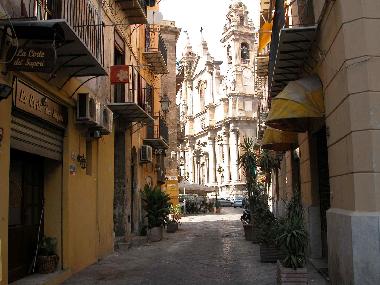 Holiday Apartment in palermo (Palermo) or holiday homes and vacation rentals