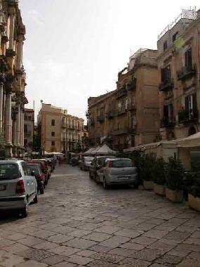 Holiday Apartment in palermo (Palermo) or holiday homes and vacation rentals