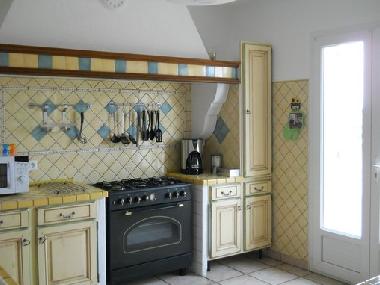 Holiday House in laudun (Gard) or holiday homes and vacation rentals