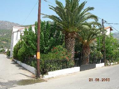 Villa in AgiosGeorgios-Lichas (Evvoia) or holiday homes and vacation rentals