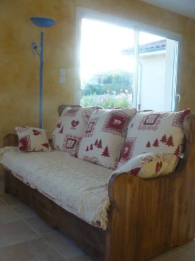 Holiday House in YTRAC (Cantal) or holiday homes and vacation rentals