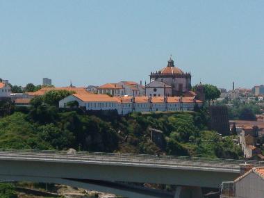 Holiday Apartment in Porto (Norte) or holiday homes and vacation rentals
