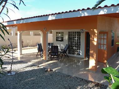 Holiday House in Kralendijk (Bonaire) or holiday homes and vacation rentals