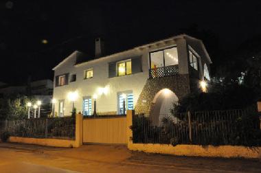 Holiday House in Punta Montgo (Girona) or holiday homes and vacation rentals