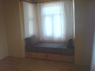 3rd bedrrom upstairs with 2 single beds