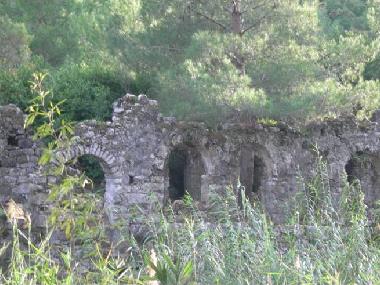 Olympos 2000 year old ruins nearby
