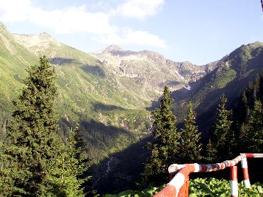 Hiking trail (Sibiu, Transylvania, Romania)