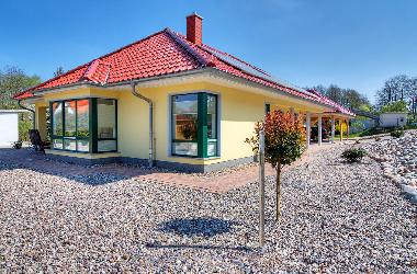 Holiday House in Gneven (Mecklenburg-Schwerin) or holiday homes and vacation rentals