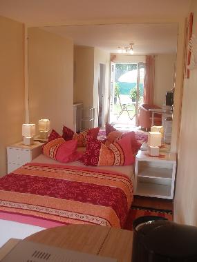 Bed and Breakfast in Ortaffa (Pyr�n�es-Orientales) or holiday homes and vacation rentals