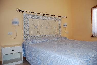 Holiday House in Sa Rocca Tunda (Oristano) or holiday homes and vacation rentals