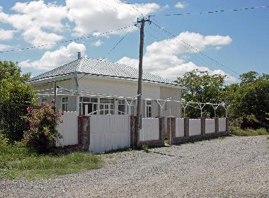 Holiday House in Saguramo (Mts�khet�is Raioni) or holiday homes and vacation rentals