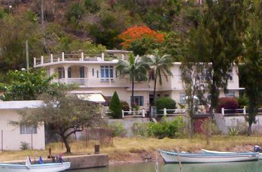 Holiday House in Port-Mathurin,Rodrigues (Rodrigues) or holiday homes and vacation rentals