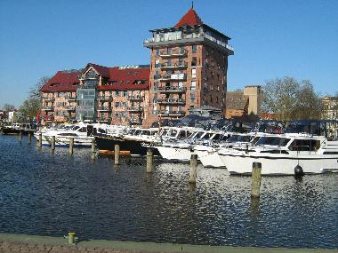 Holiday House in Userin (Mecklenburgische Seenplatte) or holiday homes and vacation rentals