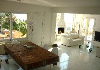 Holiday House in KALIVIA (Attiki) or holiday homes and vacation rentals