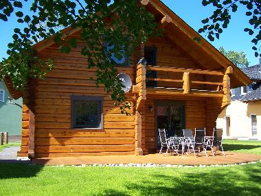 Holiday House in Bodstedt (Fischland-Dar�-Zingst) or holiday homes and vacation rentals