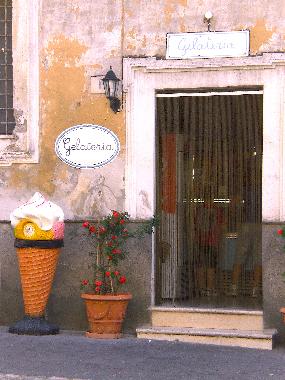 Magliano Sabino, the village. The ice cream delicious shop