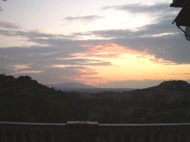 Magliano Sabino. The vieuw on the valley during sunset, from our terrace