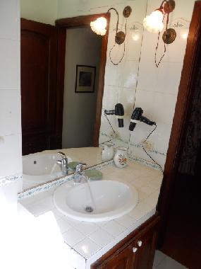 Villa in civitaquana (Pescara) or holiday homes and vacation rentals