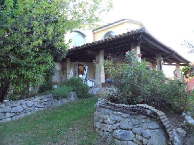 Villa in civitaquana (Pescara) or holiday homes and vacation rentals