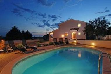 Villa in Kastelir (Istarska) or holiday homes and vacation rentals
