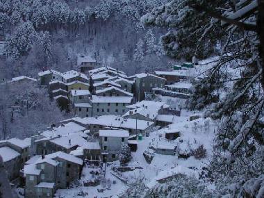 village winter view 