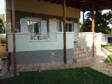 Holiday House in Kalivia (Attiki) or holiday homes and vacation rentals