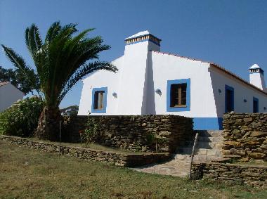 Holiday House in Cercal (Alentejo Litoral) or holiday homes and vacation rentals