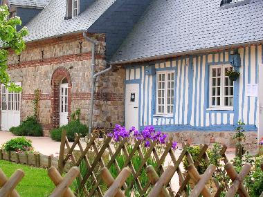 Chalet in sotteville sur mer (Seine-Maritime) or holiday homes and vacation rentals