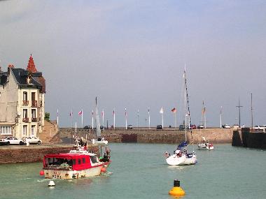 Chalet in sotteville sur mer (Seine-Maritime) or holiday homes and vacation rentals