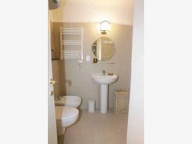 Holiday Apartment in genoa (Genova) or holiday homes and vacation rentals