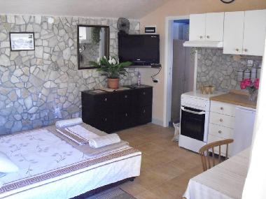 Bed and Breakfast in Vela Luka (Dubrovacko-Neretvanska) or holiday homes and vacation rentals