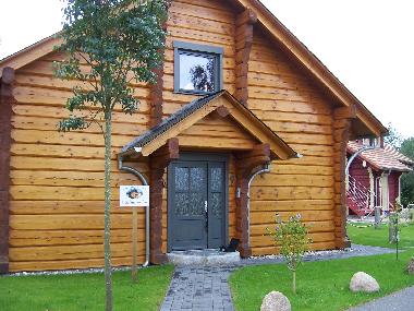 Holiday House in Bodstedt (Fischland-Dar�-Zingst) or holiday homes and vacation rentals