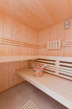 Holiday House in Bodstedt (Fischland-Dar�-Zingst) or holiday homes and vacation rentals