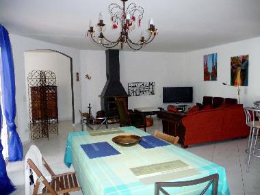 Villa in maraussan (H�rault) or holiday homes and vacation rentals