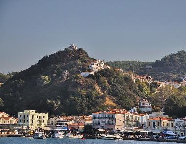 Holiday House in Karlovasi (Samos) or holiday homes and vacation rentals