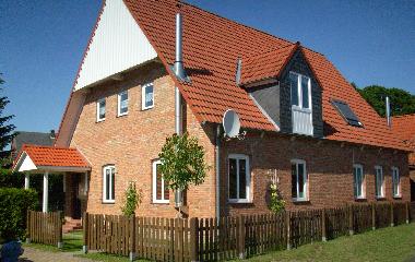 Holiday House in Oberndorf (Nordsee-Festland / Ostfriesland) or holiday homes and vacation rentals
