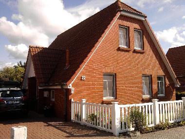 Holiday House in Greetsiel (Nordsee-Festland / Ostfriesland) or holiday homes and vacation rentals