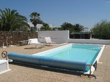 Holiday Apartment in Puerto Calero / Macher (Lanzarote) or holiday homes and vacation rentals