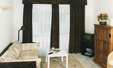 Holiday Apartment in Puerto Calero / Macher (Lanzarote) or holiday homes and vacation rentals