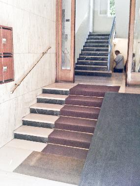 THE ENTRY - In a beautiful building just in central Bologna