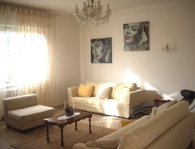 Lounge - great space.