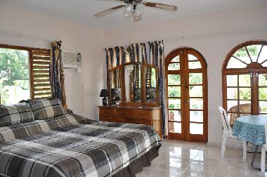 Holiday Apartment in Negril (Westmoreland) or holiday homes and vacation rentals