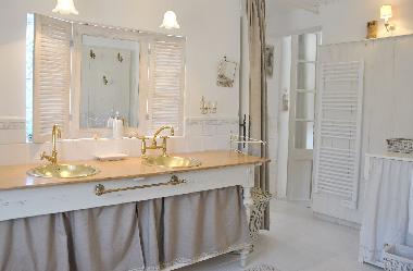 Holiday House in Propiac (Dr�me) or holiday homes and vacation rentals