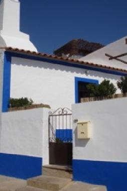 Holiday House in Outeiro (Alentejo Central) or holiday homes and vacation rentals