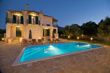 Villa Erotokritos in the evening