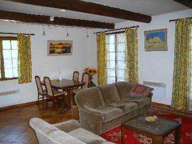 Holiday Apartment in N�oules (Var) or holiday homes and vacation rentals