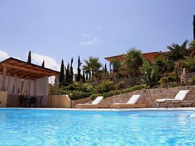 Holiday Apartment in Cefal� (Palermo) or holiday homes and vacation rentals