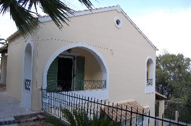 Villa in Achilleio (Kerkyra) or holiday homes and vacation rentals