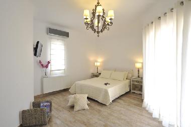 Paros Butterfly Villa 1-Bedroom 1