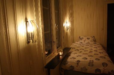 Single bed in the flat